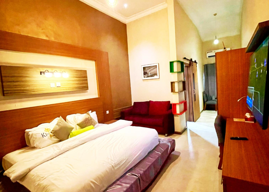 Executive Suite